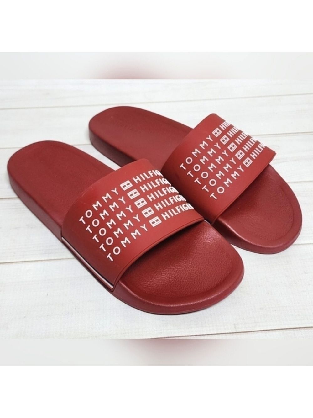 Tommy Hilfiger Men's Esco Red Slides Size 12 - New In Box